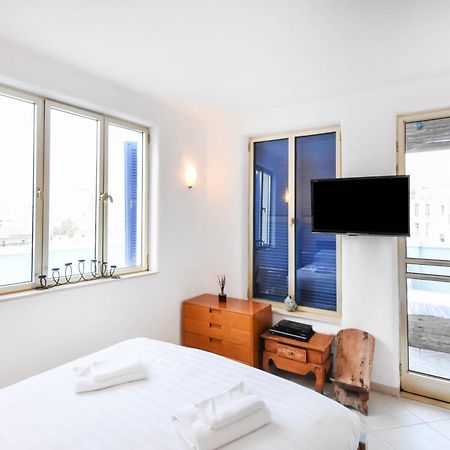 Getaway In Greece By Holyguest Apartamento Tel Aviv Exterior foto